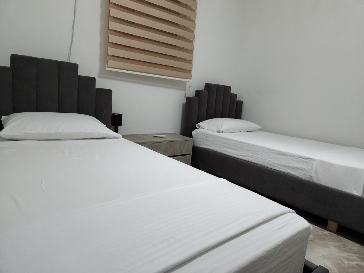 Panorama View Apt, 150M To Beach, 750M Lungo Mare Apartment Vlore Luaran gambar